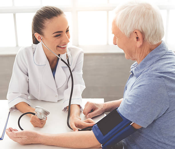 istock Beautiful doctor and patient 624714718