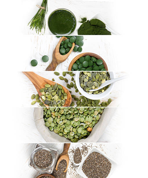 superfood-mix scheiben - barley wheat grass green stock-fotos und bilder