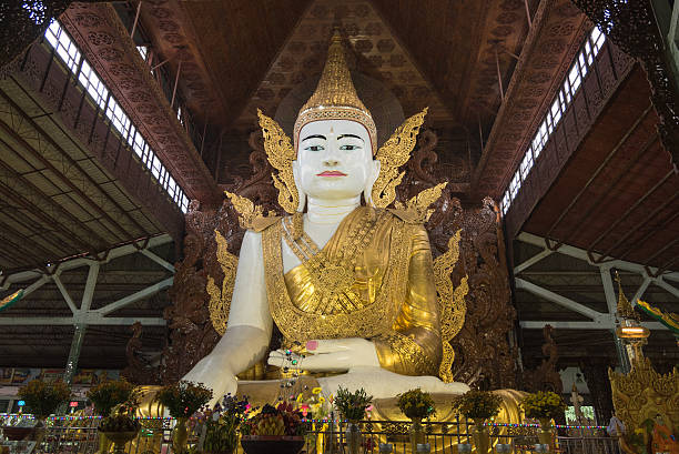 istock Buddha image in Ngahtatgyi temple 624724212