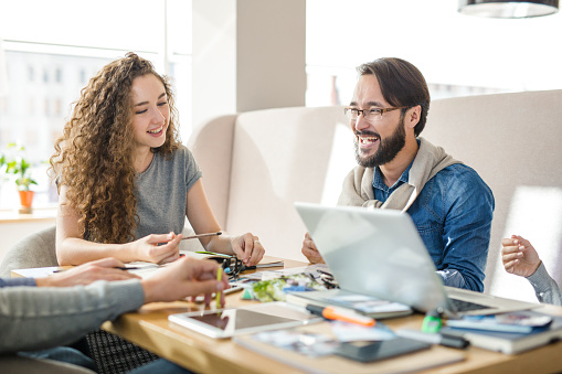 service client startups