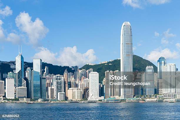 Foto de Vista De Hong Kong De Victoria Harbour e mais fotos de stock de Hong Kong - Hong Kong, Silhueta urbana, Porto Victoria - Hong Kong