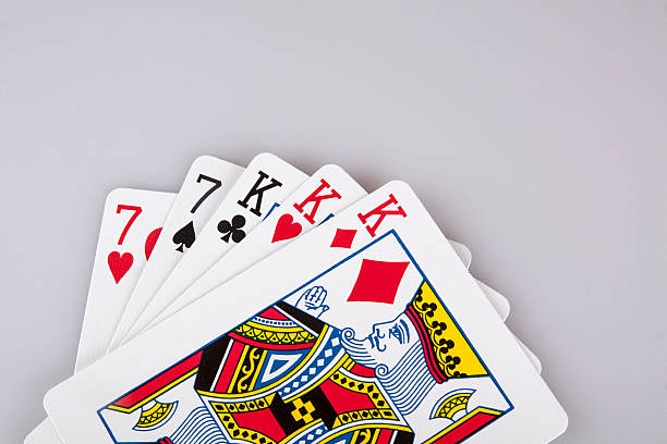 istock Poker King full-house 624928500