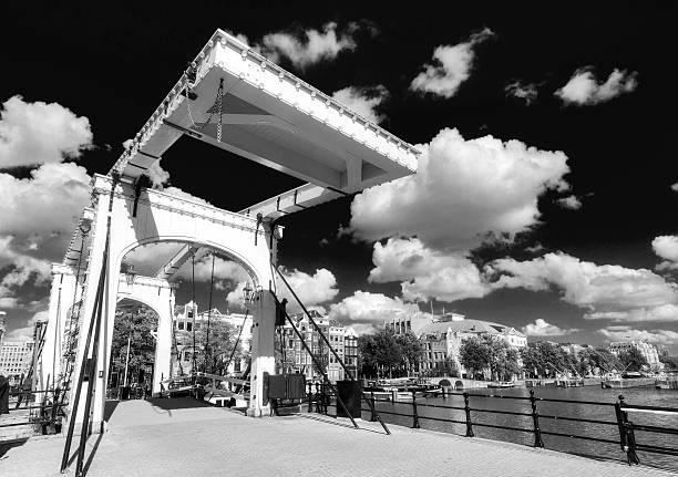 istock Amsterdam Skinny Bridge BW 624958166