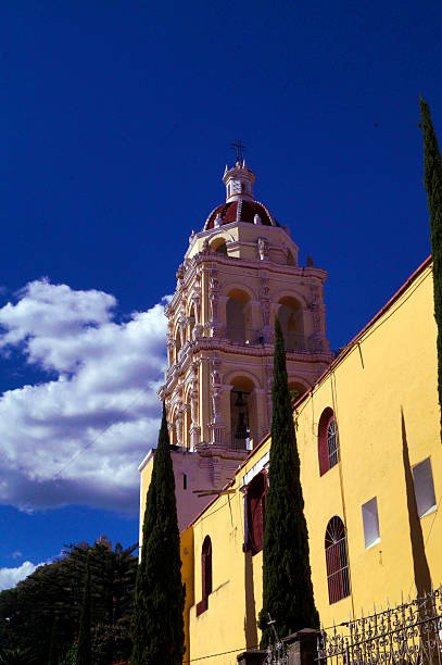 istock The Parish - Atlixco de las Flores 625036884