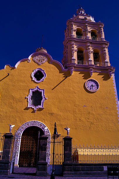 istock The Parish - Atlixco de las Flores 625037030