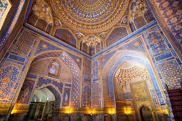 interior of the tilla-kari mesdressa, registan, samarkand, uzbekistan - famous place architecture indoors decoration imagens e fotografias de stock