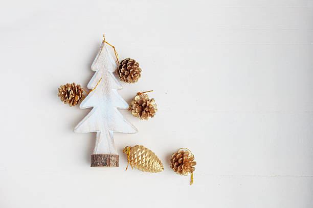 istock Gold Christmas Decoration 625188102