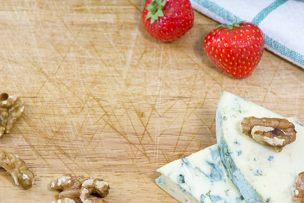 istock Blue cheese roquefort, strawberries and nuts 625189030