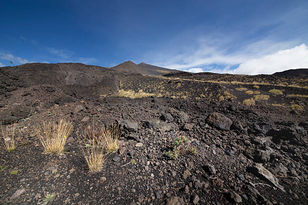 Cratère de l’Etna et paysage volcanique autour de l’Etna, Sicile - Photo