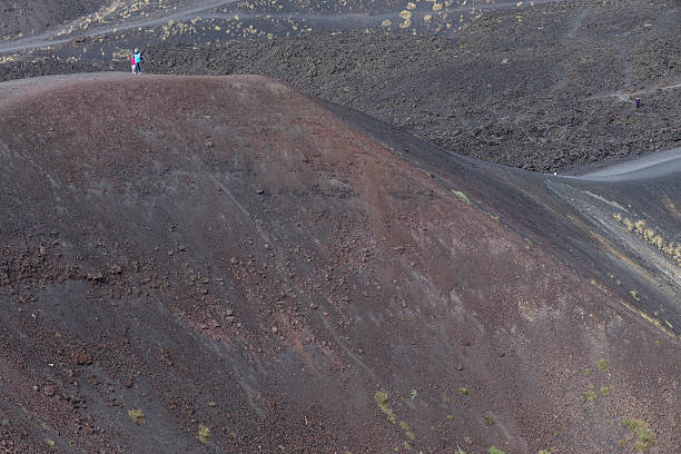 Cratère de l’Etna et paysage volcanique autour de l’Etna, Sicile, It - Photo