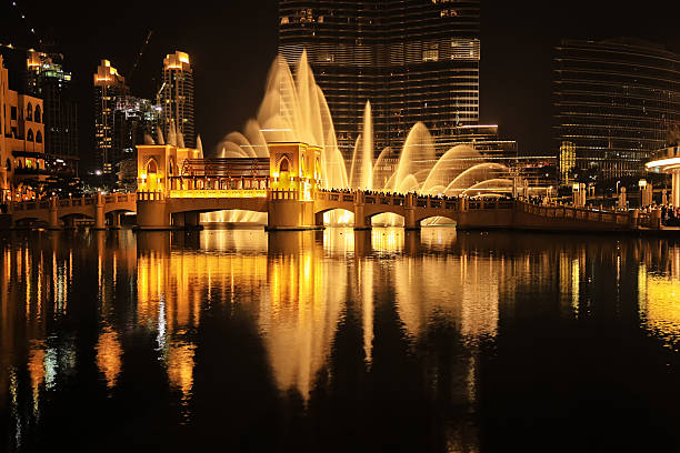 Dubai fountain Dubai Fountain Show At Night, UAE dubai mall stock pictures, royalty-free photos & images