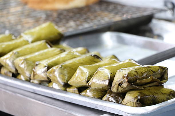 istock Thai bananas in sticky rice (Khao Tom Mad) 625233054