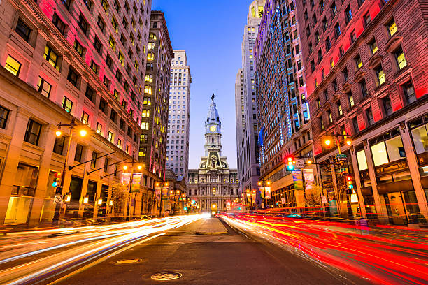 philadelphie sur broad street - avenue photos et images de collection