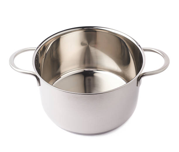 istock Stainless steel cooking pot pan isolated over white background 625328716