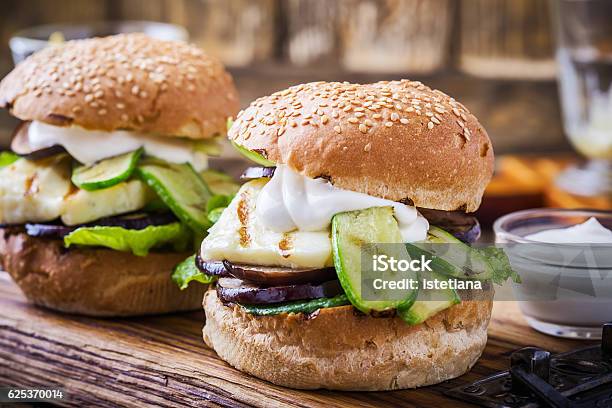 Grilled Vegetable And Haloumi Burger With Romaine Lettuce Stock Photo - Download Image Now