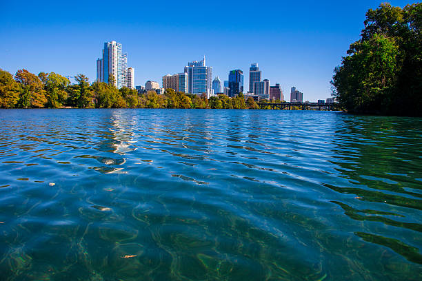 istock Austin Texas Fall Colors Crystal Clear Town Lake Water 625387312