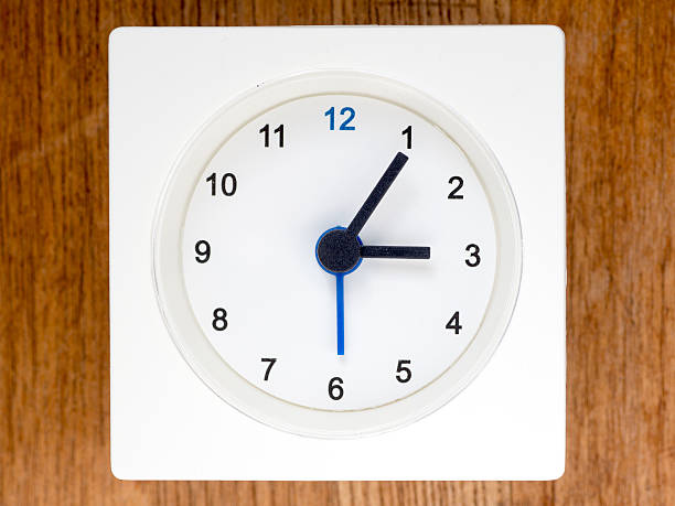 istock The second series of the sequence of time, 25/96 625388202