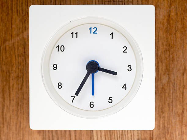 istock The second series of the sequence of time, 29/96 625388920