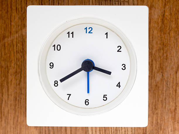 istock The second series of the sequence of time, 30/96 625389320