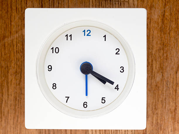 istock The second series of the sequence of time, 35/96 625394722