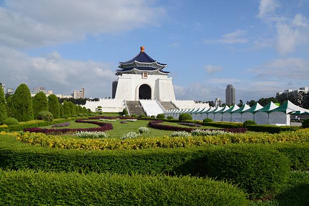 chiang kai-shek memorial hall, taipei, taiwan - national chiang kai shek memorial hall foto e immagini stock