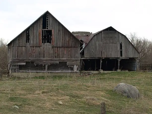 Old run down barn 