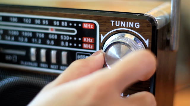 Tuning FM radio stations on receiver dial