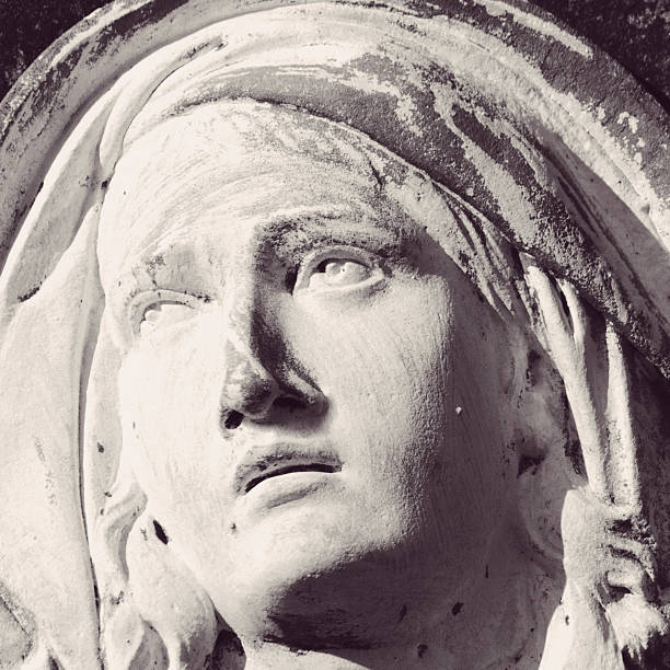 istock Statue Of Virgin Mary (fragment) 625590434
