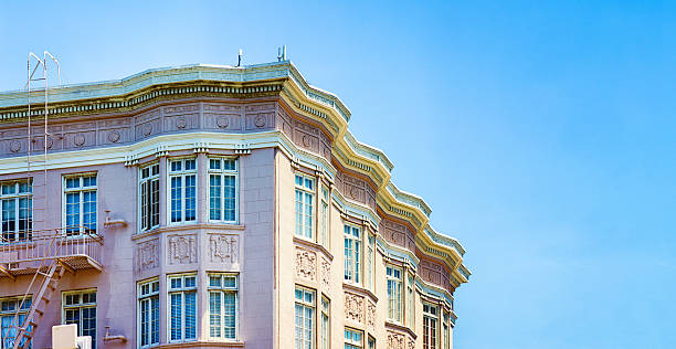 istock Spanish Colonial building top panorama in San Francisco 625608366