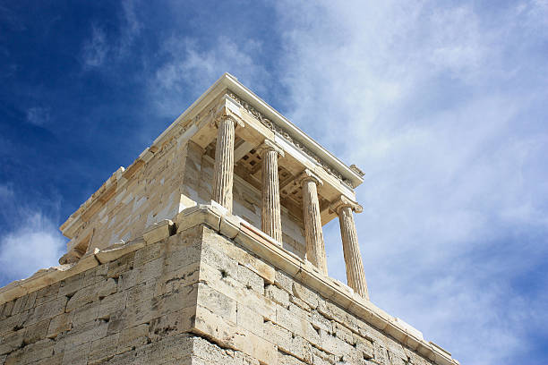 tempel der athena nike athen, akropolis. athene, griechenland. - social history minerva past ancient stock-fotos und bilder