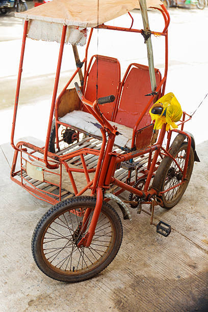 istock old tricycle-sipalay-philippines 625625276