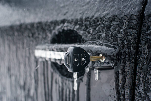 chave de abertura porta do carro - car car door car key door - fotografias e filmes do acervo