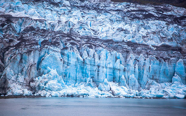istock Glacier in Glacier Bay National Park, Alaska 625653016