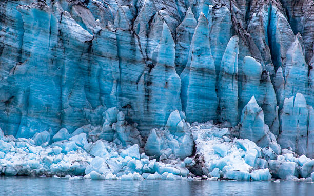 istock Glacier in Glacier Bay National Park, Alaska 625653046