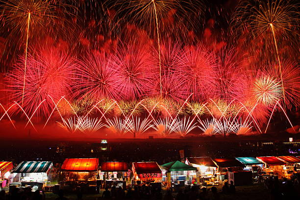 fireworks display festival in sakata, yamagata, japan - prefeitura de yamagata imagens e fotografias de stock