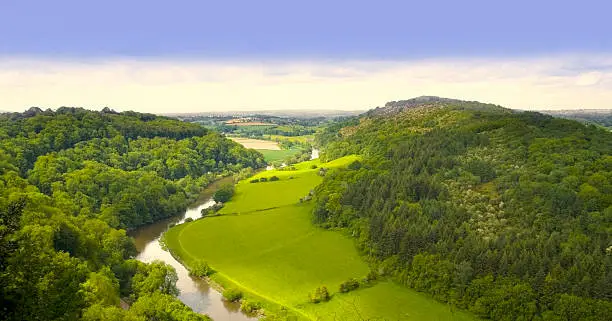 Photo of symonds yat valley of the river wye herefordshire uk