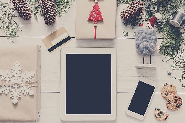 istock Christmas online shopping background 625707902