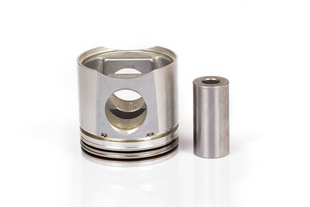 istock otomobil piston parts 625784426