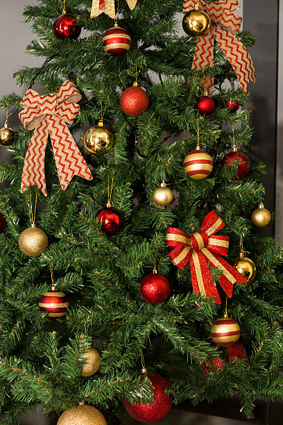 istock Christmas in the city 625792392