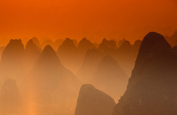 ASIA CHINA GUILIN the landscape at the Li River near Yangshou near the city of  Guilin in the Province of Guangxi in china in east asia. guilin hills stock pictures, royalty-free photos & images