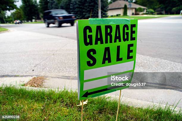 Garage Sale Sign Next To Neighborhood Street Stock Photo - Download Image Now - Advertisement, Asphalt, Car