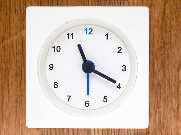 istock The second series of the sequence of time, 91/96 625891314
