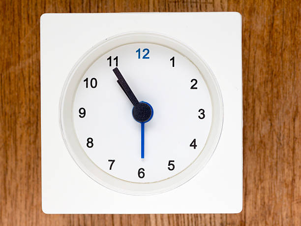 istock The second series of the sequence of time, 88/96 625891828