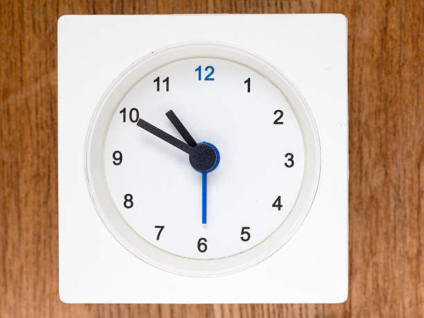 istock The second series of the sequence of time, 87/96 625892072