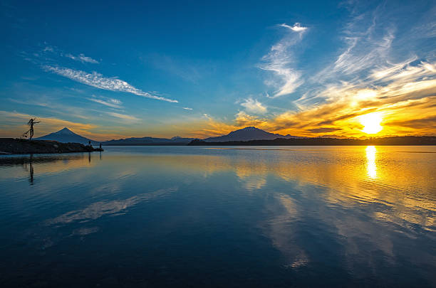 puerto varas - bariloche patagonia argentina lake fotografías e imágenes de stock