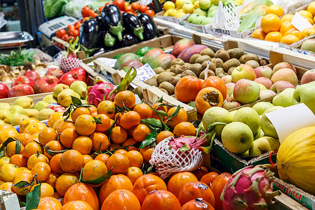 후르트 가판대 - market stall market italy food 뉴스 사진 이미지