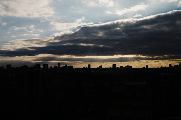 istock Sky city background sunshine, sun rays 625924692