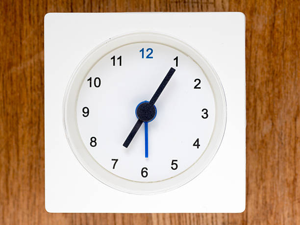 istock The second series of the sequence of time, 57/96 625987728