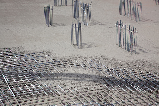 Steel building armature with cement