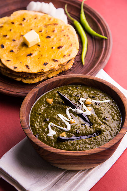 istock makki di roti and sarso ka saag 626011862